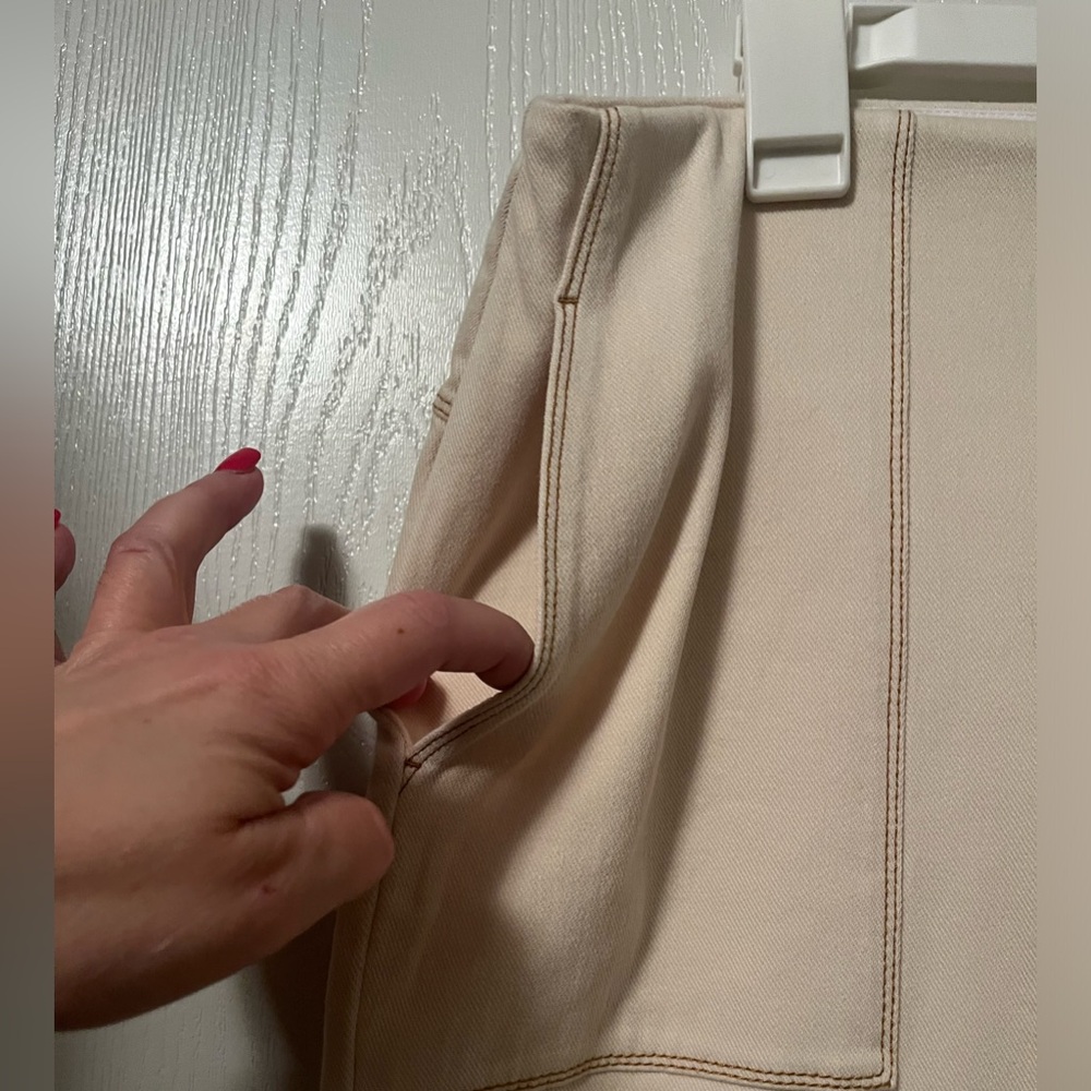 Lysse Knit Denim Wide Leg Smoothing Waistband Cropped Pants Size L - Picture 2 of 7